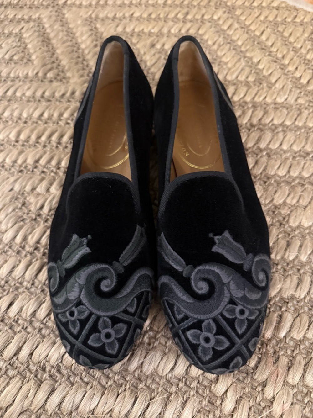 Stubbs & Wooton Black Velvet Embroidered Women's Loafers